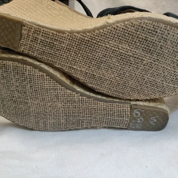 TOMS Wedge Espadrille Sandal Black Fabric, size 9W - Picture 8 of 8